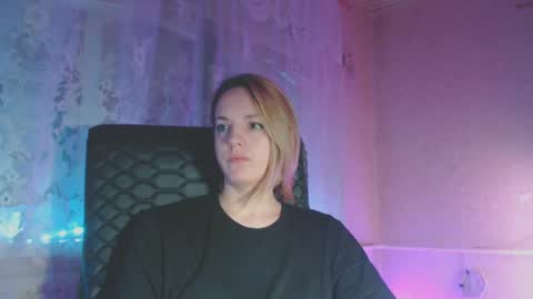 Snapshot of babymuro4ka chatting on January 22, 12:59 am Sonya online show from January 22, 12:59 am