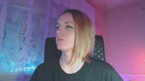 Snapshot of babymuro4ka chatting on February 1, 12:29 am Sonya online show from February 1, 12:29 am