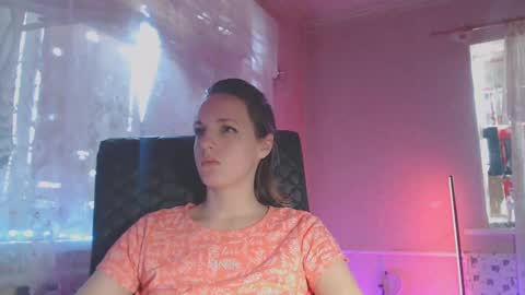 Snapshot of babymuro4ka chatting on February 10, 6:09 am Sonya online show from February 10, 6:09 am