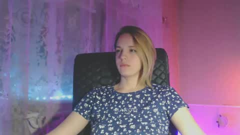 Snapshot of babymuro4ka chatting on February 23, 7:28 pm Sonya online show from February 23, 7:28 pm