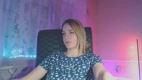 Snapshot of babymuro4ka chatting on March 7, 8:00 pm Sonya online show from March 7, 8:00 pm