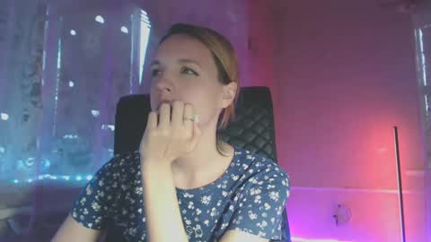 Snapshot of babymuro4ka chatting on March 8, 4:01 am Sonya online show from March 8, 4:01 am