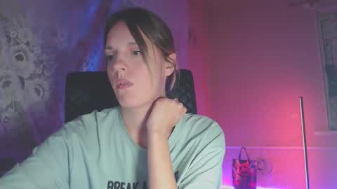 Snapshot of babymuro4ka chatting on September 18, 6:10 pm Sonya online show from September 18, 6:10 pm