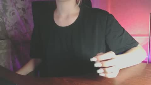 Snapshot of babymuro4ka chatting on October 17, 4:53 pm Sonya online show from October 17, 4:53 pm