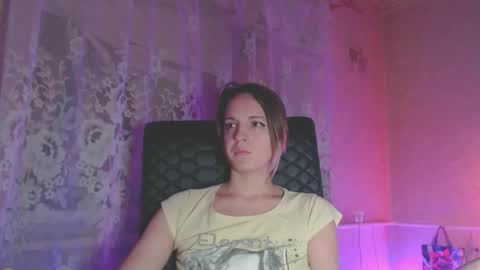 Snapshot of babymuro4ka chatting on November 12, 7:57 pm Sonya online show from November 12, 7:57 pm