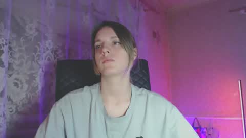 Snapshot of babymuro4ka chatting on November 27, 6:43 pm Sonya online show from November 27, 6:43 pm