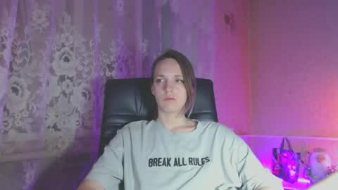 Sonya online show from April 18, 6:45 pm