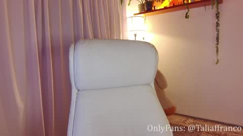 Talia online show from May 20, 1:01 am