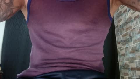 Snapshot of babyrecord chatting on September 23, 12:30 pm babyrecord online show from September 23, 12:30 pm