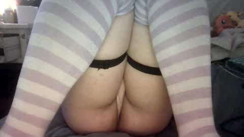 Riley  online show from February 20, 12:07 am