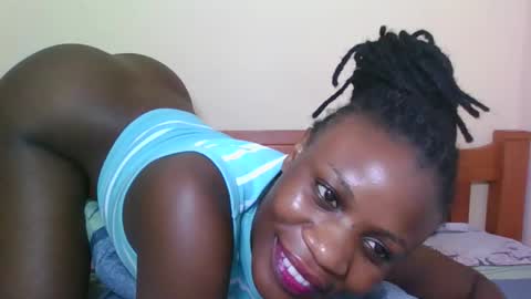 PRISCILLAH online show from October 18, 8:20 pm