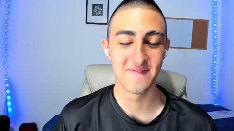 Babyted273 online show from April 24, 7:00 am