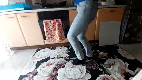 babyuby3 online show from March 15, 12:44 pm