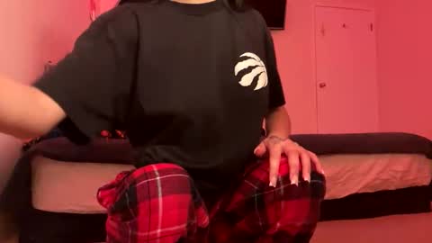 babyynaughty online show from March 14, 7:25 am