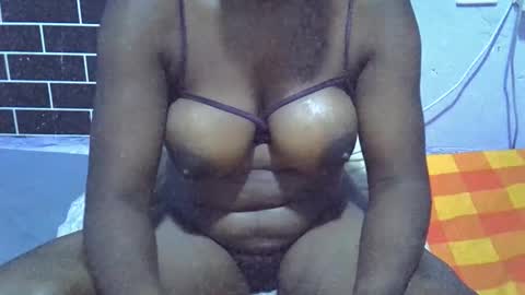 Snapshot of babyzuri chatting on March 21, 8:23 pm Zuri online show from March 21, 8:23 pm