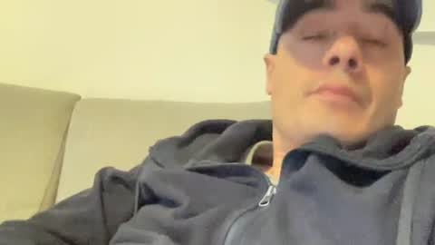 bach online show from February 24, 3:09 pm