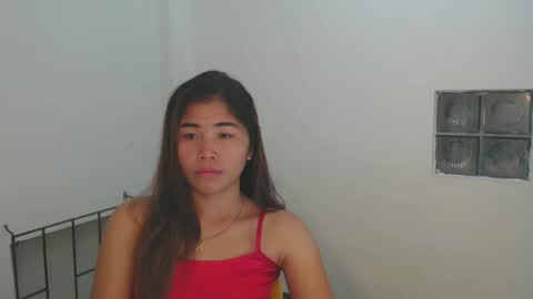 Snapshot of backsaraylover chatting on February 13, 12:11 pm backsaraylover online show from February 13, 12:11 pm