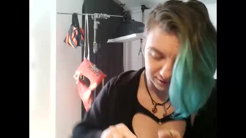 Honey online show from February 19, 10:55 am