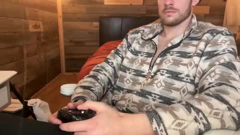 Snapshot of backwoodsalpha chatting on December 4, 6:38 pm Leo online show from December 4, 6:38 pm