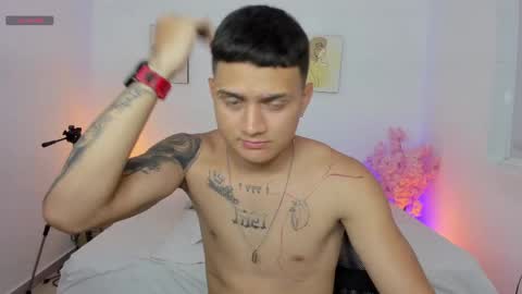 bad_boy__777 online show from April 8, 10:10 pm