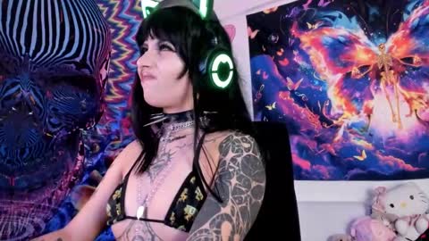 Bratty Lanita - independent online show from February 21, 1:00 am