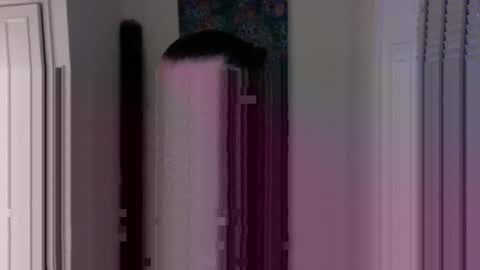 Snapshot of bad_dad43 chatting on May 10, 8:03 pm Bad dad43 online show from May 10, 8:03 pm