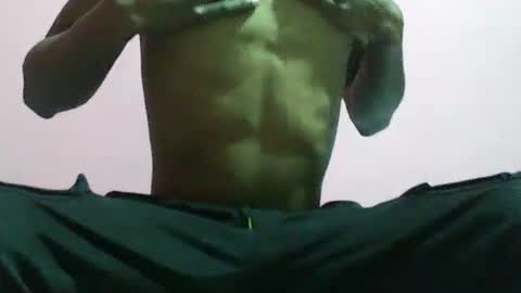 badaddo910342 online show from September 27, 4:01 pm