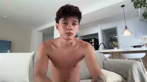Snapshot of badboy_one chatting on July 12, 4:09 pm jhojan online show from July 12, 4:09 pm