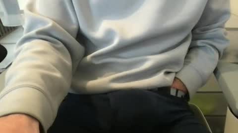 baddersguy13 online show from September 17, 10:39 am