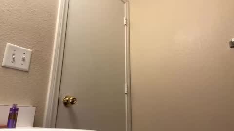 baddie2981 online show from January 18, 5:17 pm