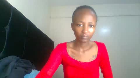 Snapshot of baddie_bunnie chatting on December 2, 1:55 am baddie_bunnie online show from December 2, 1:55 am