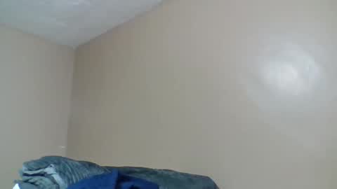 baddie_bunnie online show from December 17, 7:09 pm