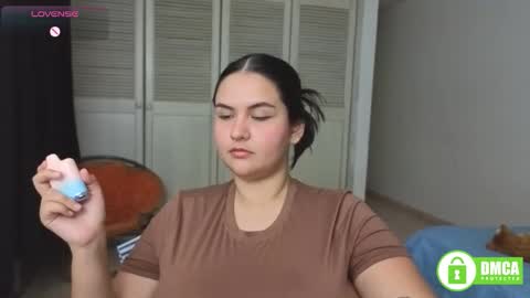 want custom text me through my snap 3  online show from March 5, 2:51 am