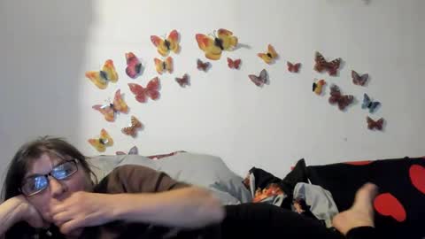 Snapshot of badgg chatting on December 10, 4:38 pm Gina online show from December 10, 4:38 pm