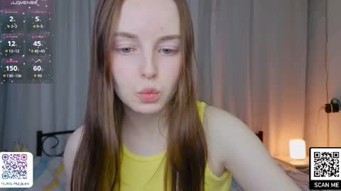 Snapshot of bae_cake_ chatting on July 12, 8:33 pm Alice online show from July 12, 8:33 pm