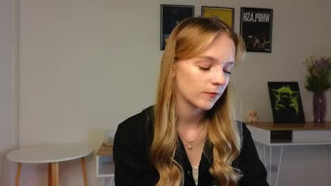 Snapshot of baeyoda chatting on May 21, 4:14 pm Kate online show from May 21, 4:14 pm