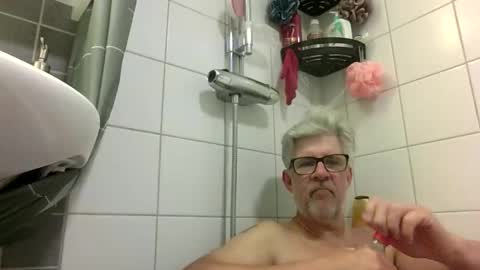 baggelina75 online show from June 2, 6:54 pm