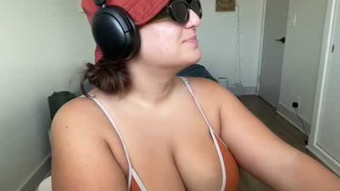 BaileeBaby online show from July 20, 8:55 pm