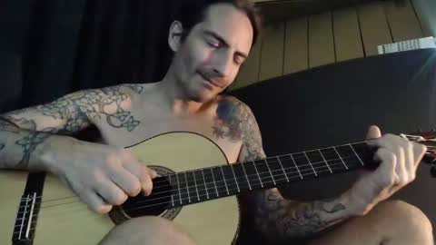 Bailey online show from December 6, 2:24 am