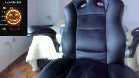 IM BAILEY online show from February 17, 11:20 pm