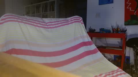 Snapshot of baker305 chatting on December 12, 12:27 am baker305 online show from December 12, 12:27 am