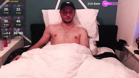 Snapshot of baldysins chatting on February 13, 9:33 pm BaldySins online show from February 13, 9:33 pm