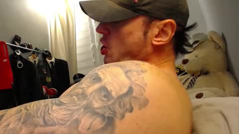 Snapshot of ballard_ chatting on November 20, 1:50 am Bret Ballard online show from November 20, 1:50 am