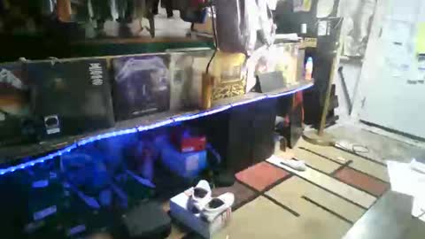 boton online show from October 30, 5:09 am