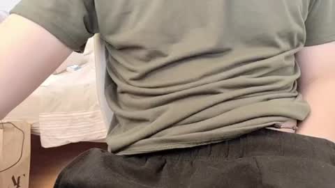 comobolo online show from April 21, 4:01 pm