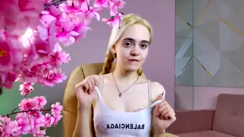 Bambi online show from March 4, 5:24 am