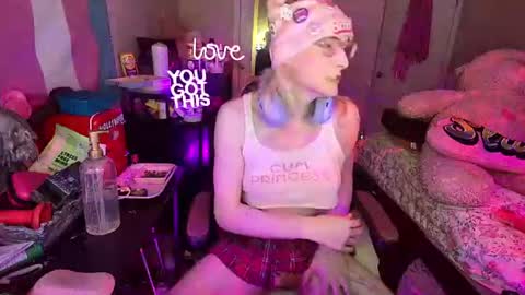 Bambi Sparkles TS online show from July 4, 4:07 am