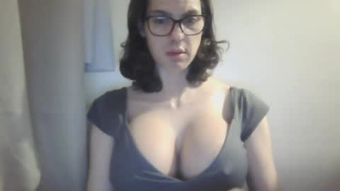 Bambi online show from July 26, 5:37 am