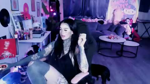 bambitatted online show from November 29, 10:46 pm