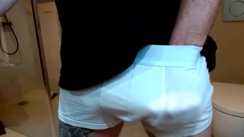 bambooo7171 online show from March 11, 7:15 am